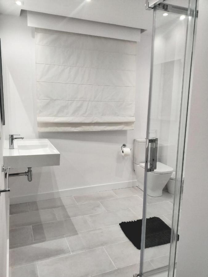 Large Apartment With Large And Sunny Terrace - Garden & Outdoor Gym , Alicante Center 外观 照片