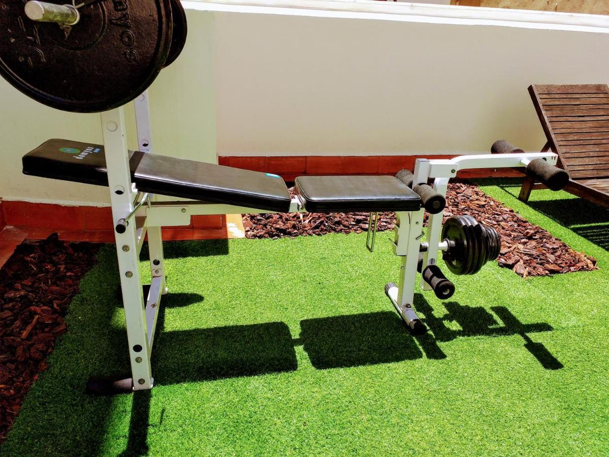 Large Apartment With Large And Sunny Terrace - Garden & Outdoor Gym , Alicante Center 外观 照片